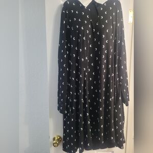 Black and White Patterned Women's Dress